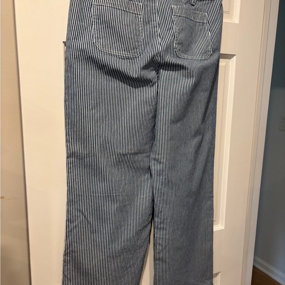 Talbots EUC Worn Once- Relaxed Sz 10Blue and White Striped Pants - Picture 4 of 7